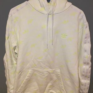 Women’s Adidas sweatshirt